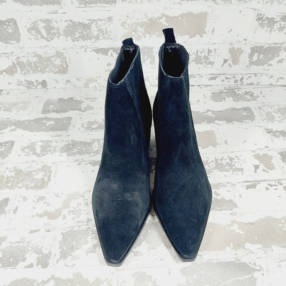 NEW Marc Fisher Black Yommi Suede Leather Block Heeled Ankle Booties W580 - Picture 4 of 10